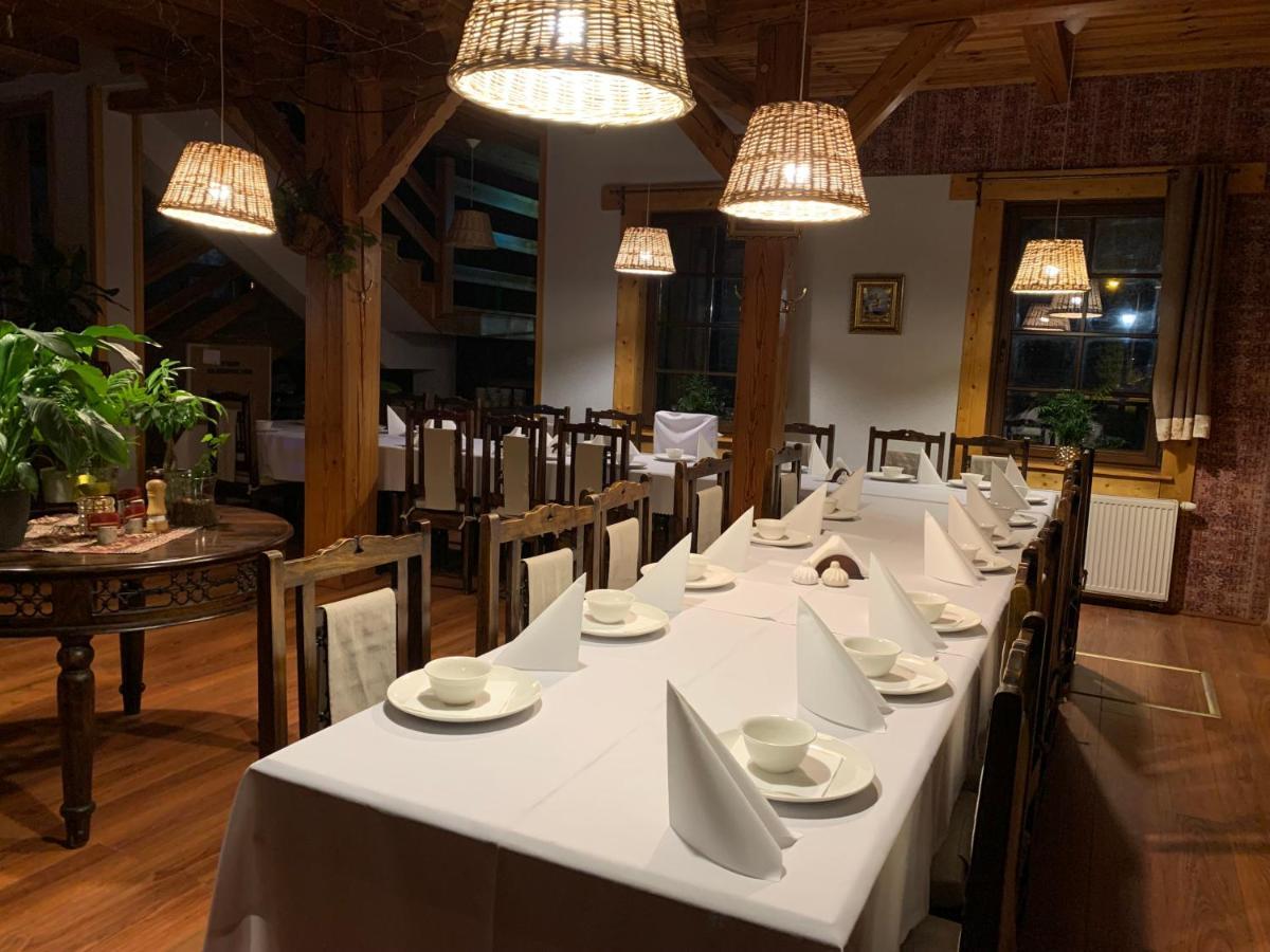 Hotel Tyrol I Restauracja Zycie Gruzji Osielsko Экстерьер фото